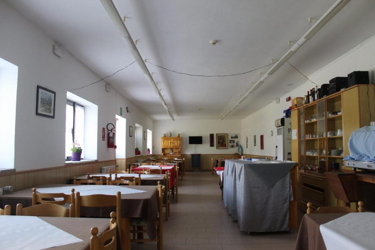Casa Per Ferie Beatorosaz 호텔 세사나토리니즈 외부 사진