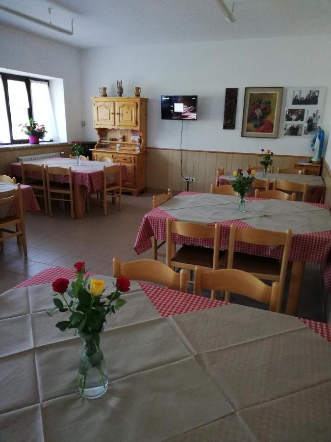 Casa Per Ferie Beatorosaz 호텔 세사나토리니즈 외부 사진